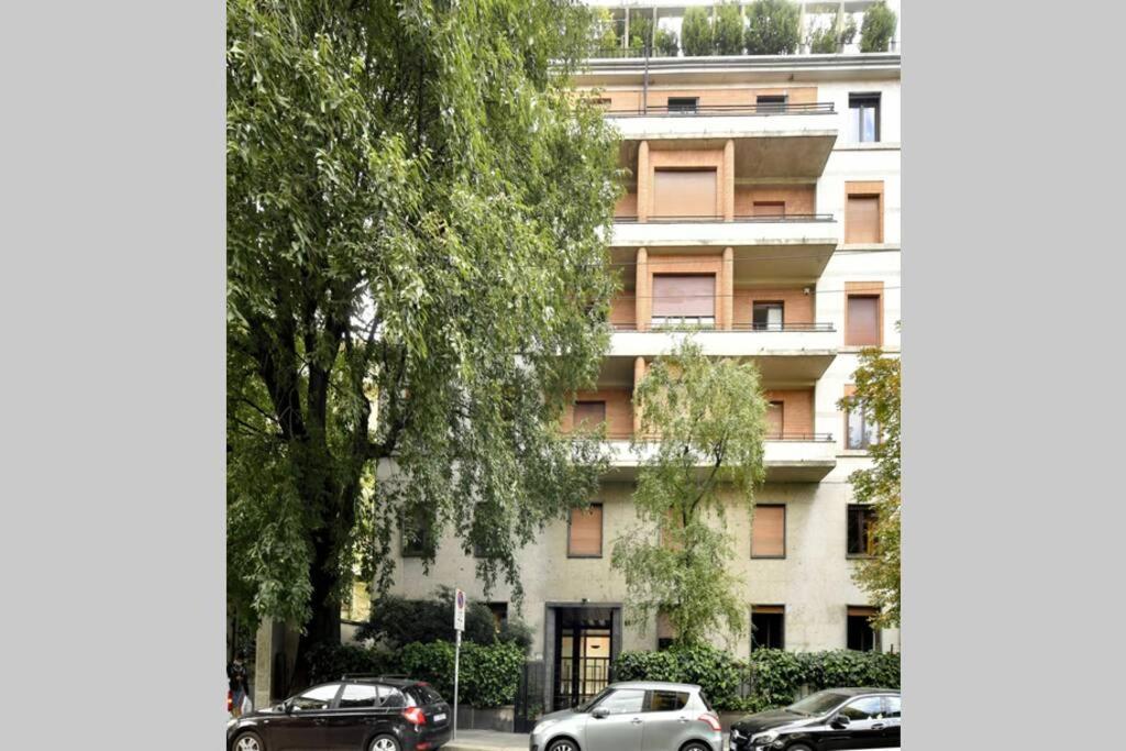 Ampio Appartamento Milano Centro Crocetta Buitenkant foto